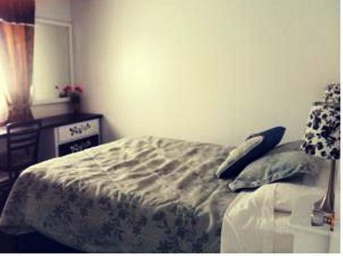 Super 8 By Wyndham Penticton Motel Екстериор снимка